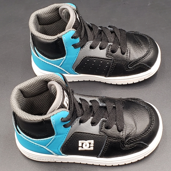 DC Pure High Top Toddlers Sneaker. Black / Blue Size 7 - Picture 6 of 14